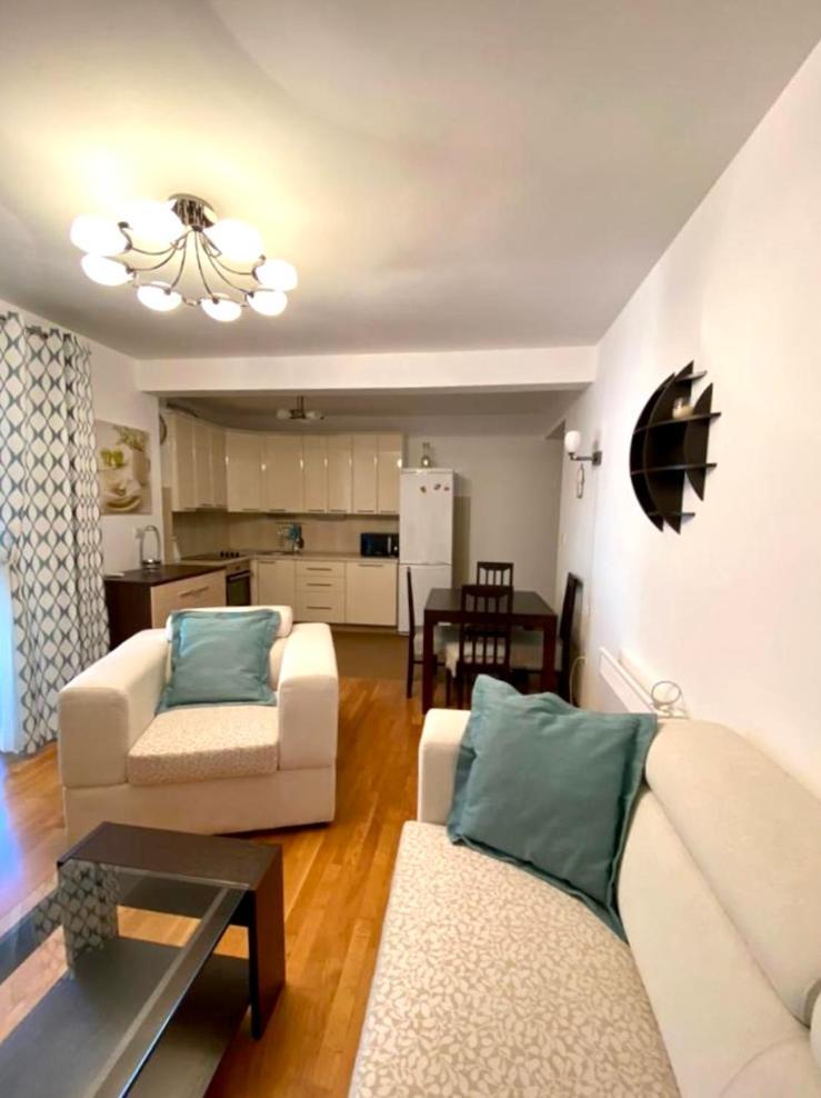 Apartment Liza Petrovac מראה חיצוני תמונה